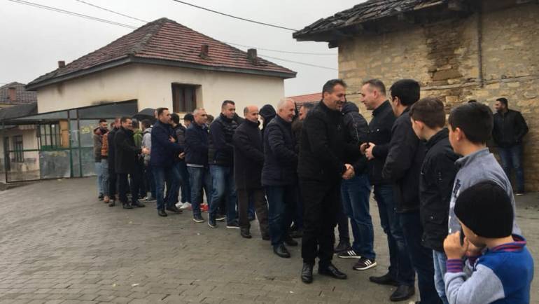 Kryetari i komunës së Sarajit Blerim Bexhet, ka promovuar sot, projektet e përfunduar në vendbanimin Rashçe