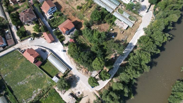Përfundon bekatonizimi i 2 rrugicave në vendbanimin Llokë.