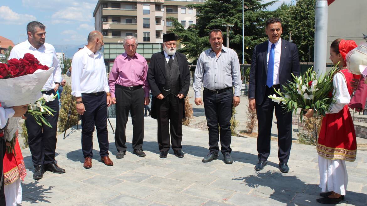 Komuna e Sarajit bashkë me ITSHKSH kremtuan 109 vjetorin  e ditës së çlirimit të qytetit të Shkupit